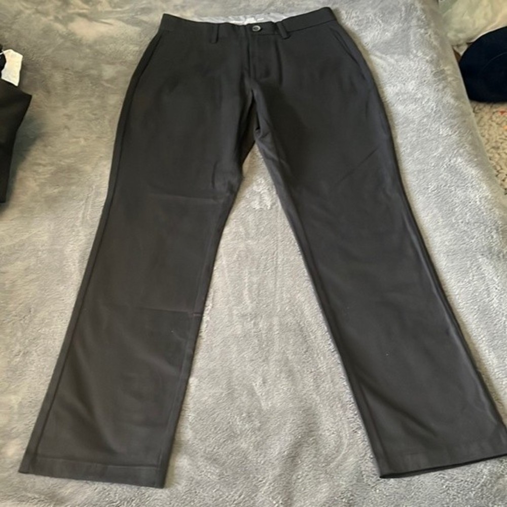Old Navy Mens Straight Flex Pants Black Size 28 X 30 NWOT